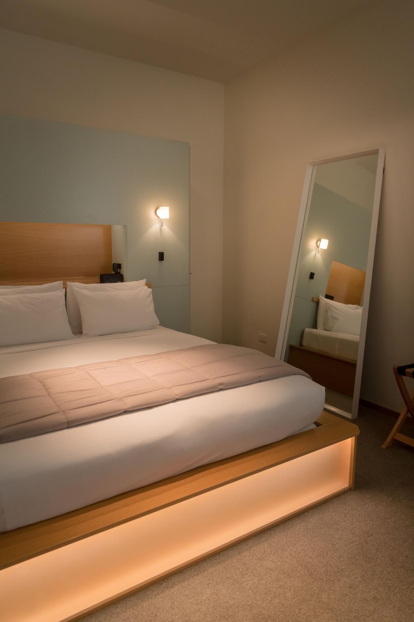 Ohtel Wellington Hotel Екстериор снимка