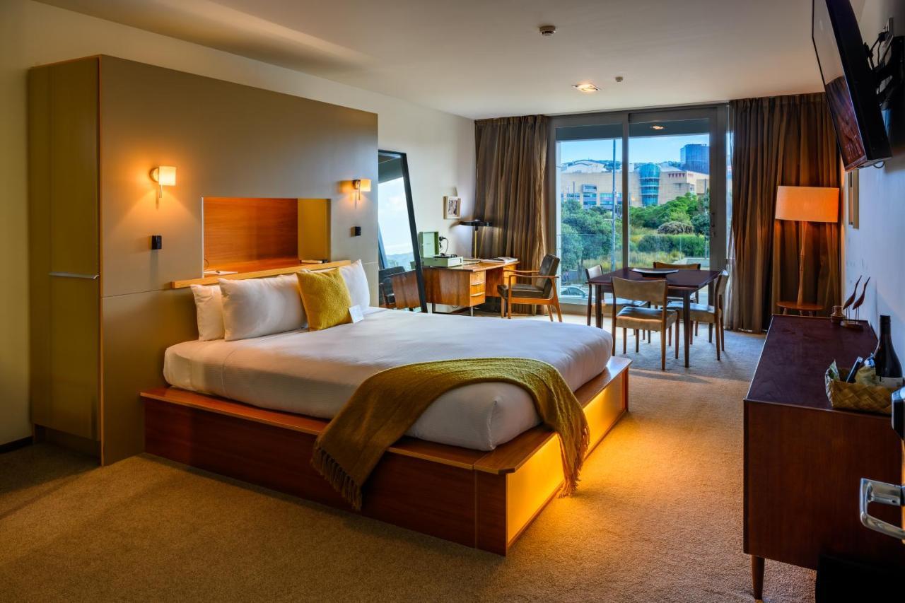 Ohtel Wellington Hotel Екстериор снимка
