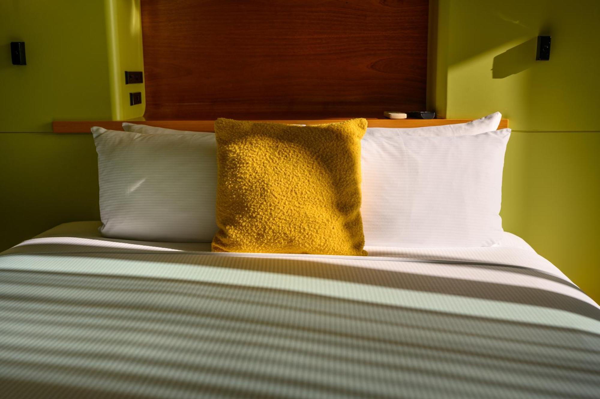 Ohtel Wellington Hotel Екстериор снимка