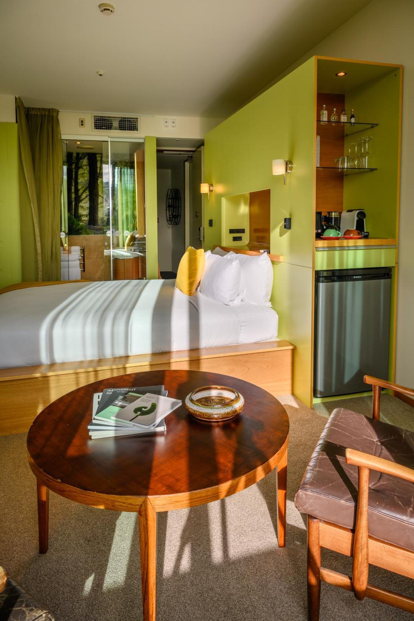 Ohtel Wellington Hotel Екстериор снимка