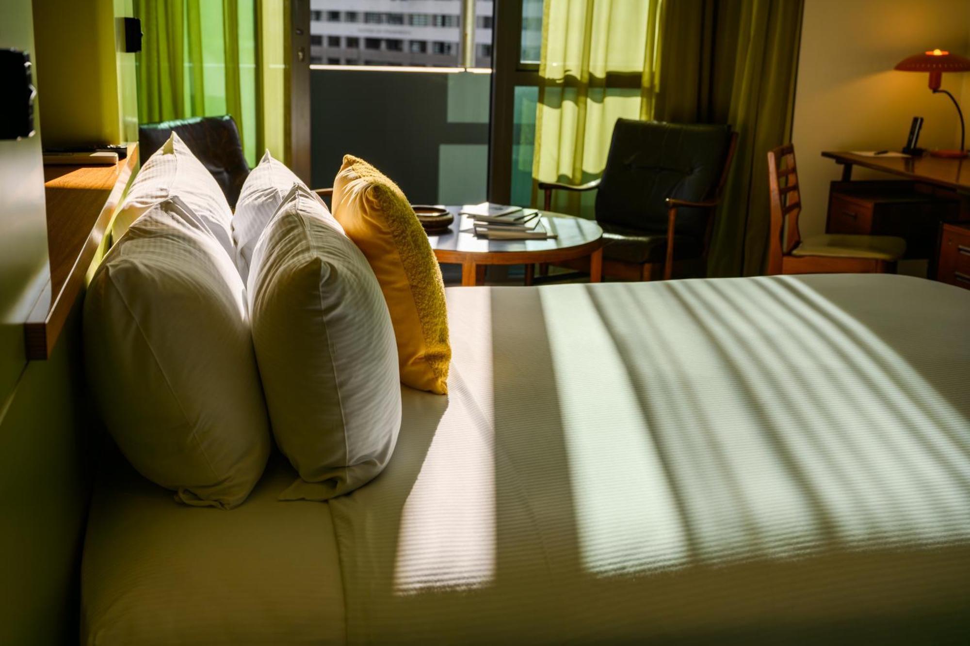 Ohtel Wellington Hotel Екстериор снимка