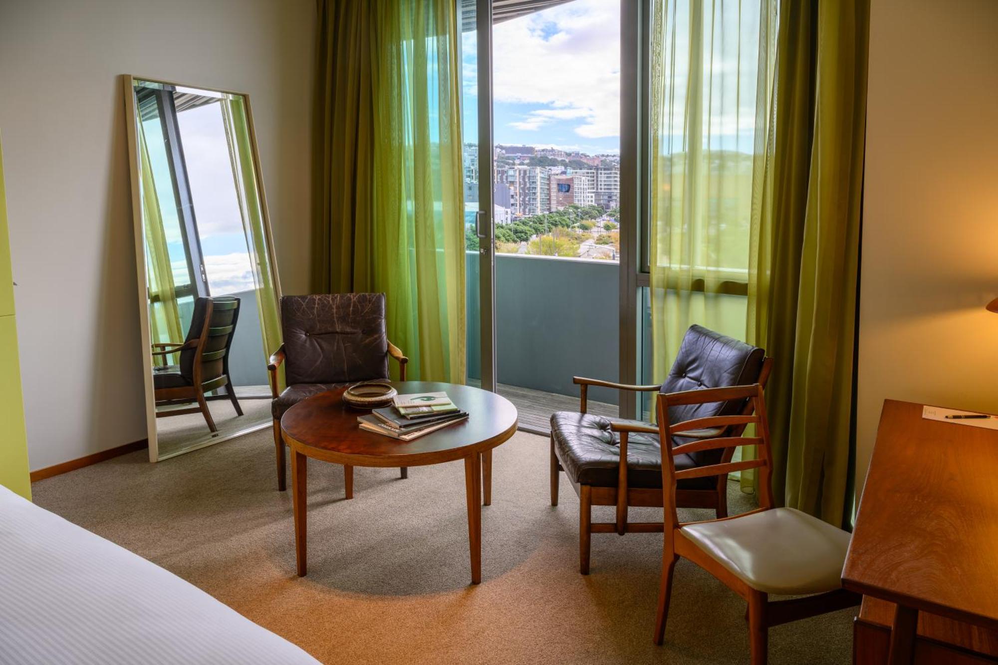 Ohtel Wellington Hotel Екстериор снимка