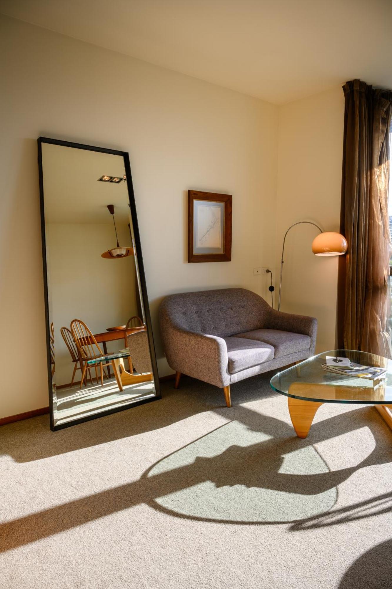 Ohtel Wellington Hotel Екстериор снимка